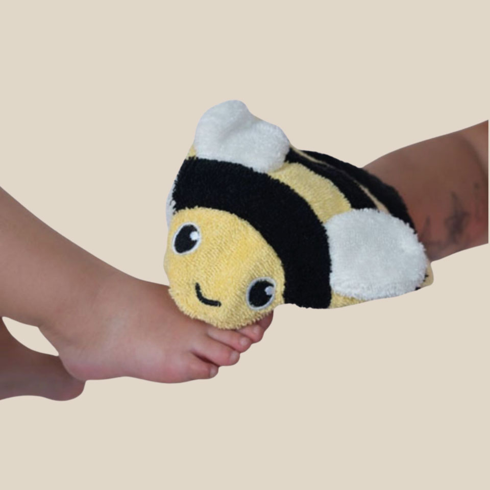 Organic cotton washcloth – Bee - Image 2