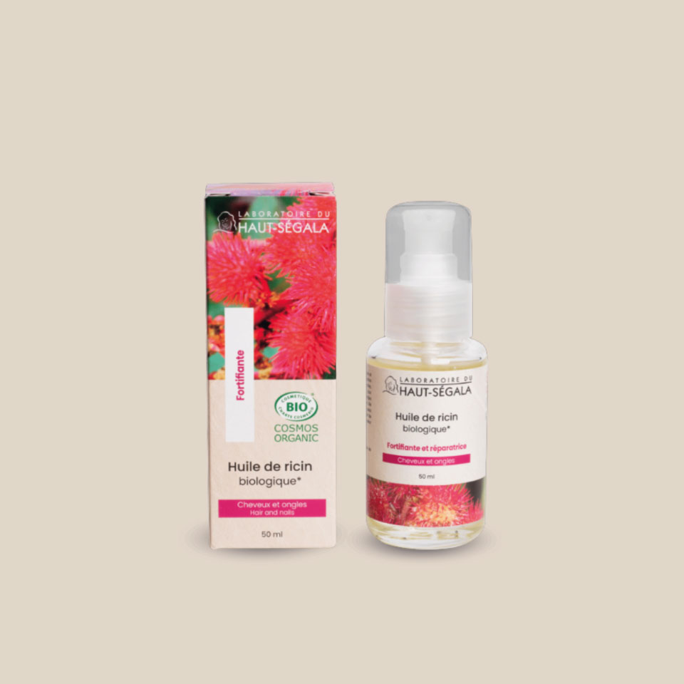 Product photo: Organic castor oil from Laboratoire du Haut-Séguala, presented in a transparent pump bottle with cap and a recycled box, 100 ml.